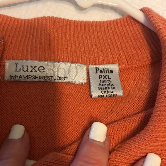 3 Acrylic Sweaters: 1 winter white, 1 blue, and 1 orange. Luxe brand - Picture 4 of 5
